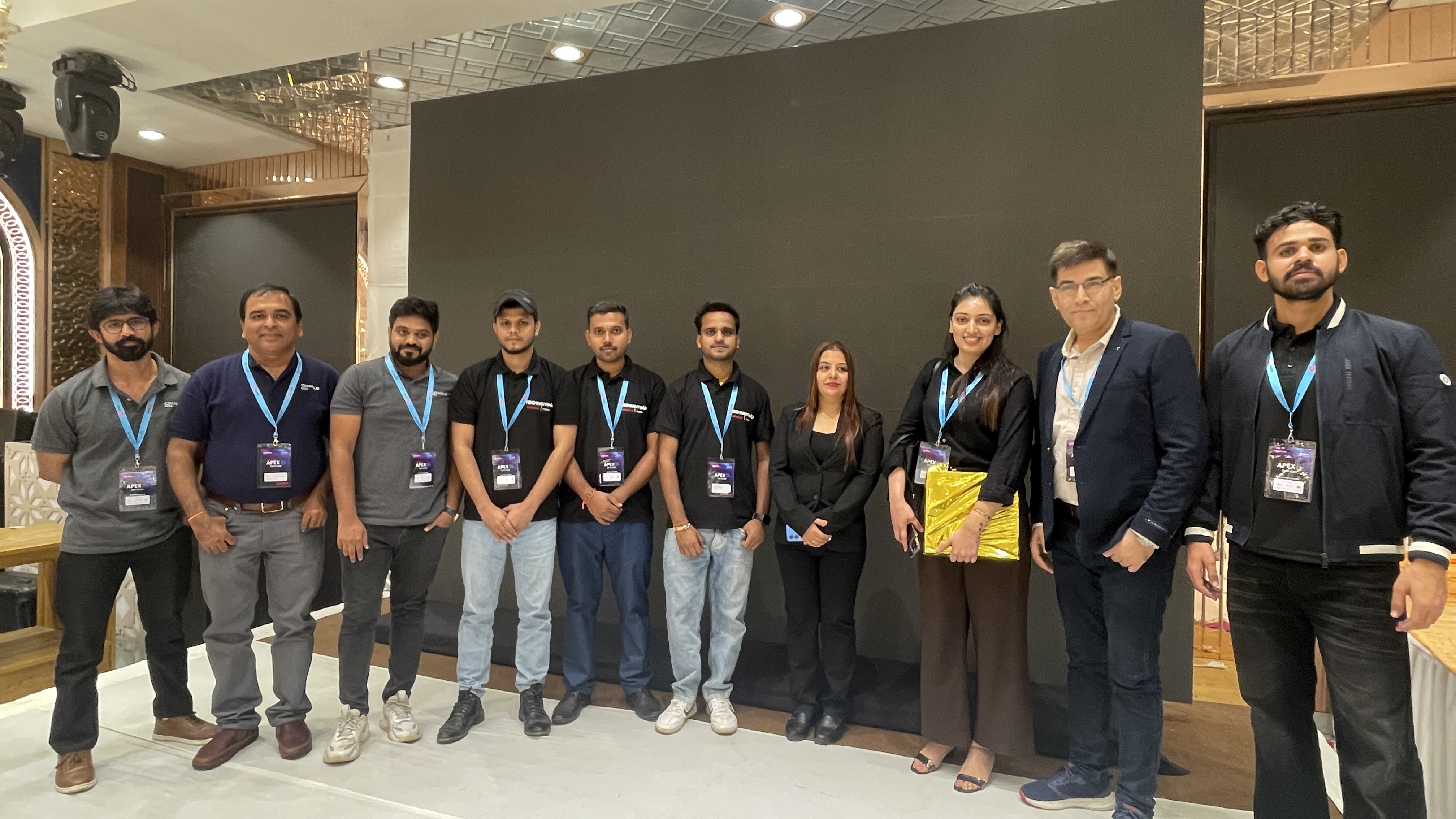 Oracle APEX Utsav Team